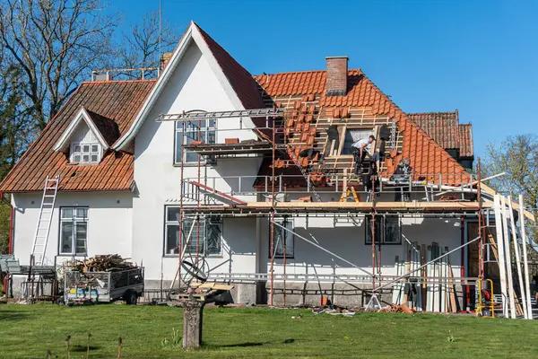 Reliable Roofing Company Providing Durable Roofing Services