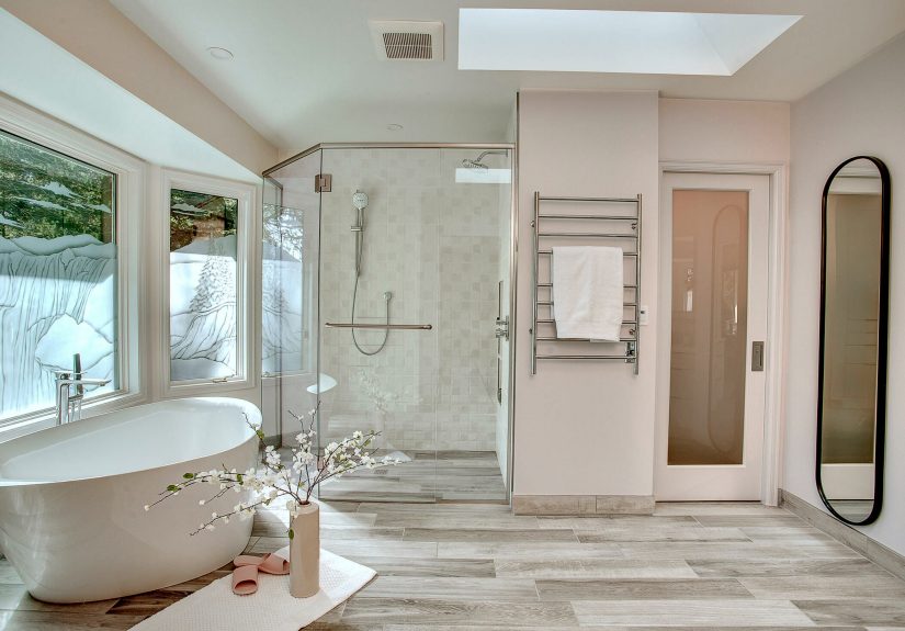 Modern Design Ideas for Bathroom Remodeling Topeka Projects